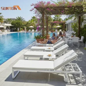 Multicolor Fabric Natural Resin Arabian Loungers Outdoor Sun Chaise Sun Bed Pool Chair Sun Lounger Eco-Friendly Hotel Villa