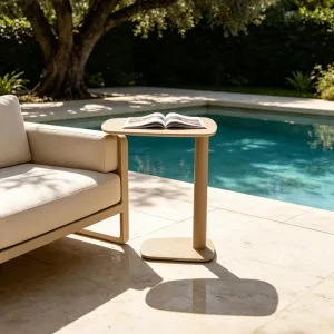 Minimalist Hotel Project Single Leg End Table Poolside C Shaped Powder Coated Aluminum Outdoor Side Table for Patio Terrace