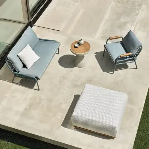 Foshan Factory's Modern Design Eco-Friendly Outdoor Rattan Furniture Set Home Bars Basements Hotels Courtyards