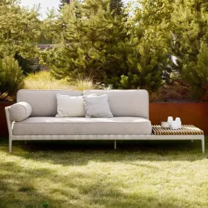 Modern Outdoor Garden Balcony Solid Wood Rope Woven Sofa Set with Tea Table for Hotel Park Use