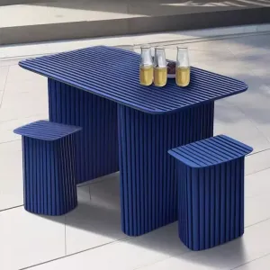 Outdoor Stainless Steel Dining Table Chairs Combination Modern Design Waterproof Garden Furniture for Park Patio Courtyard