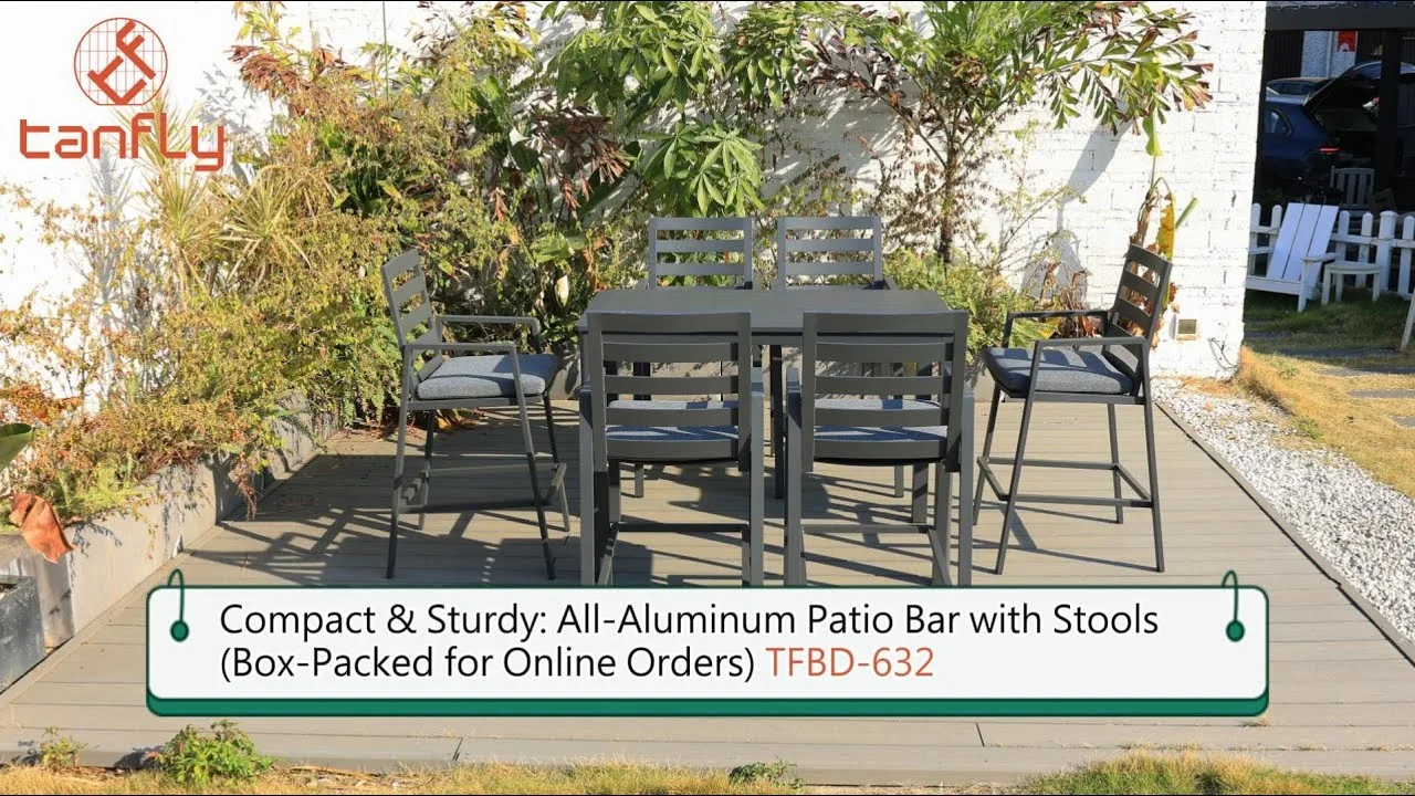 Compact en stevig: volledig aluminium terrasbar met barkrukken TFBD-632
