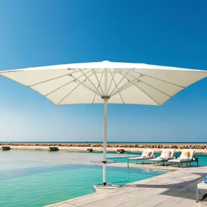 Factory Wholesale Commercial Luxury Starlight Large Size 4-9m Custom Sunshade LED Light Parasol Umbrella Restaurant Umbrella