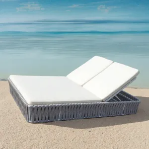 Double Lounger Rattan Sun Bed Lounge Chaise Patio Furniture for Beach Hotel Vacation Pool Garden Outdoor Setting for Beach Pool
