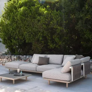High-Grade Luxury Modern Design Teak Outdoor Sofa Set Garden Furniture for Hotels Villas Vacation Areas