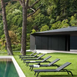 Holt sell Aluminium frame Outdoor Sun Lounger Sunbed for Garden Patio Hotels Swimming Pool for Sunbathing Beach Lounger