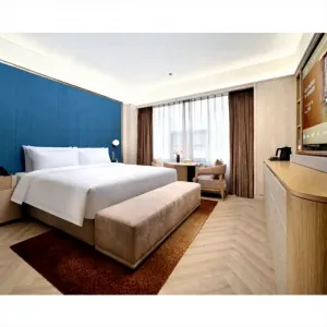 Custom 5 Star Modern Solid Wood Hospitality Hotel Bedroom Set for Villa Homestay with Complete Furniture