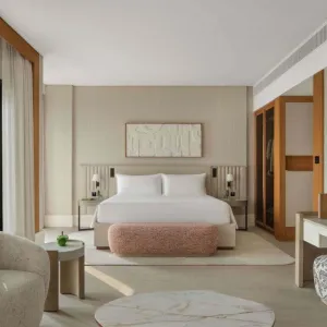 Dubai Accor Hotel Modern 3D Design Complete Hotel Room Solid Wood King Size Hotel Beds 5 Stars Apartment Bedroom Furniture Set
