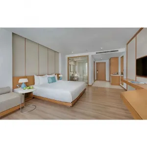 Factory Commercial 5 Star Hotel Furniture Set Modern Hotel Bedroom Luxury King Size Hotel Bed Solid Wood Hotel Room Furniture