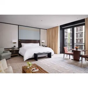 Foshan Hotel Furniture Manufacturer Commercial Hotel Bedroom Set Modern Solid Wood King Size Hotel Room Bed for Villa Apartment