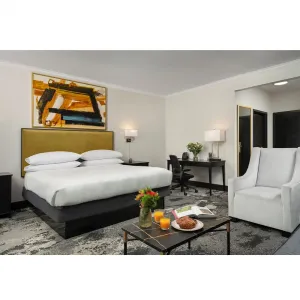 Foshan Hotel Furniture Manufacturer Factory Custom Solid Wood Modern Hotel Bedroom Set 5 Star Hotel Guestroom Apartment