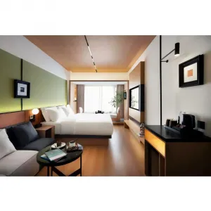 Luxury 5 Star Commercial Hotel Bedroom Furniture Set Durable Modern Standard Hotel Guest Room Furniture Suite Apartment Project