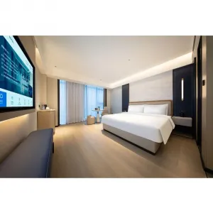 Luxury 5 Star Wooden Hotel Bedroom Sets Hilton High End Full Hotel Room Furniture OEM Modern Hotel Furniture Manufacturer