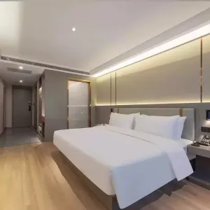 Modern Hotel Bedroom Sets Solid Wood Apartment Renovation Wholesale Price Minimalist Style Hotel Room Furniture Set for Sale