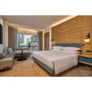 Modern Solid Wood Eco-Friendly Durable King Queen Size Hotel Bed Customized Apartment Five-Star Hotel Bedroom Furniture Set