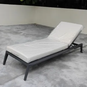 Hotel Garden Outdoor Waterproof Swimming Pool Sun Lounger Garden Patio Sunbed Daybed Patio Chaise Lounge Chairs Sun Lounger