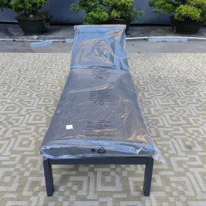 Modern Outdoor Uv Resistant Garden Patio Furniture Bench Swimming Pool Chaise Lounge Bed Stackable Aluminum Sun Loungers