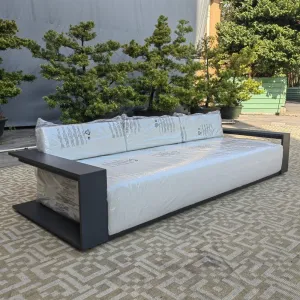 Modern Set-All Weather Durable Patio Furniture Outdoor Aluminum Sofa for Courtyard Hotel Use