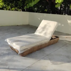 Uv Resistant Garden Patio Villa Swimming Pool Hotels Outdoor Teak Solid Wood Recliner Chaise Sun Lounger