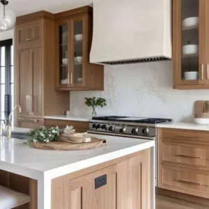 Modular Smart Luxury Shaker Style Solid Wood Glass Lacquer Door Panel Kitchen Cabinets for Villa and Dining
