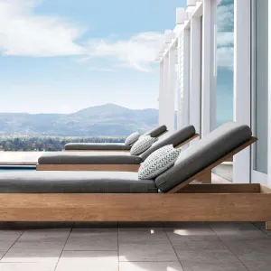 High-end Modern Customized Teak Solid Wood Outdoor Lounge Chair for Villa Hotel Use Durable Eco-Friendly Cushions Included