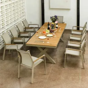 Hot Sale Durable Foldable Modern Outdoor Dining Extension Table Popular Waterproof Aluminum Rectangle