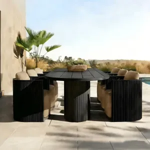 Luxury Modern Aluminum Alloy Outdoor Dining Set Waterproof UV-Resistant Quick-Dry Cushioned Table Chairs for Hotels Courtyard