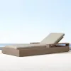 Modern Villa Outdoor Teak Sun Lounger Chair with UV Resistant Waterproof Cushion for Hotel Swimming Pool Beach Use
