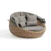 Premium Modern Design Non-Fold PE Rattan Sun Lounger with Cotton Cushions for Villa Hotel Courtyard Use
