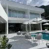 Waterproof Foldable 3x3m Square Roman Sun Umbrella with Plastic Base for Villa Hotel Hospital Outdoor Furniture