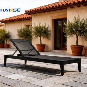 Outdoor Sun Lounger Chaise Lounge Pool Sun Bed Patio Deck Chairs Aluminum Sunbed Luxury Hotel Furniture Lounge Chair Cushions