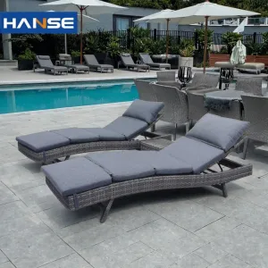Waterproof Recliner Chaise Lounge Rattan Wicker Modern Outdoor Sun Lounger with Cushions for Living Room Hotel Courtyard